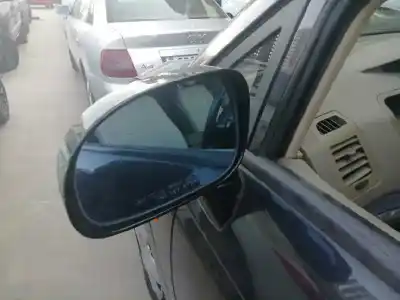 Здавання транспортного засобу ssangyong rodius xdi року 2007 потужний d27dt