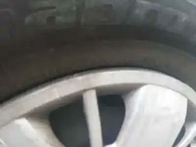 Здавання транспортного засобу ssangyong rodius xdi року 2007 потужний d27dt