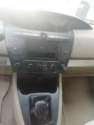 Здавання транспортного засобу ssangyong rodius xdi року 2007 потужний d27dt