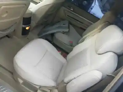 Здавання транспортного засобу ssangyong rodius xdi року 2007 потужний d27dt