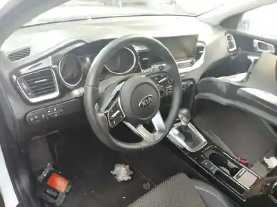Scrapping Vehicle kia xceed tech of the year 2020 powered d4fe