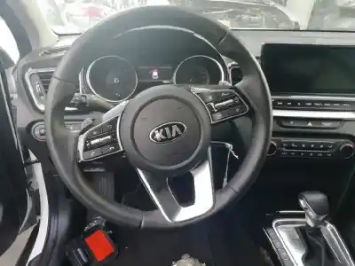 Scrapping Vehicle kia xceed tech of the year 2020 powered d4fe