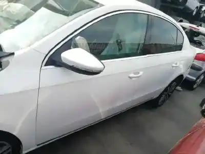 Veículo de Sucata volkswagen passat lim. (362) advance bluemotion do ano 2013 alimentado cff