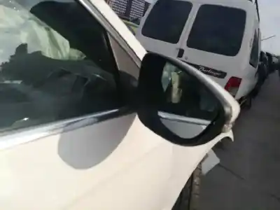 Veículo de Sucata volkswagen passat lim. (362) advance bluemotion do ano 2013 alimentado cff