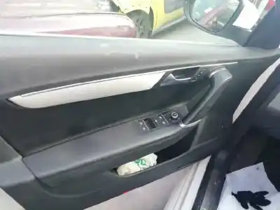 Veículo de Sucata volkswagen passat lim. (362) advance bluemotion do ano 2013 alimentado cff