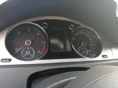 Veículo de Sucata volkswagen passat lim. (362) advance bluemotion do ano 2013 alimentado cff