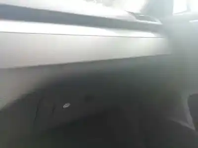 Veículo de Sucata volkswagen passat lim. (362) advance bluemotion do ano 2013 alimentado cff