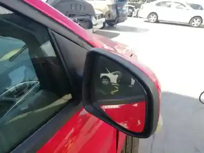 Véhicule à la ferraille ford focus lim. (cb8) edition de l'année 2014 alimenté t1da