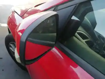 Véhicule à la ferraille ford focus lim. (cb8) edition de l'année 2014 alimenté t1da