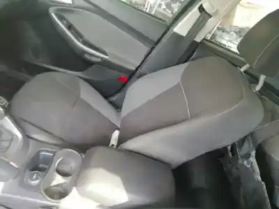 Sloopvoertuig ford focus lim. (cb8) ambiente van het jaar 2014 aangedreven t3sa