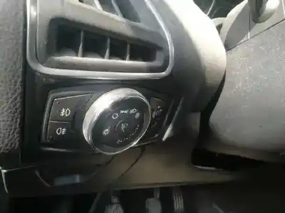 Sloopvoertuig ford focus lim. (cb8) ambiente van het jaar 2014 aangedreven t3sa