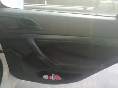 Véhicule à la ferraille skoda octavia berlina (1z3) elegance de l'année 2009 alimenté bxe