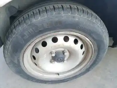 Здавання транспортного засобу renault kangoo (f/kc0) authentique oasis року 2003 потужний f8q p6