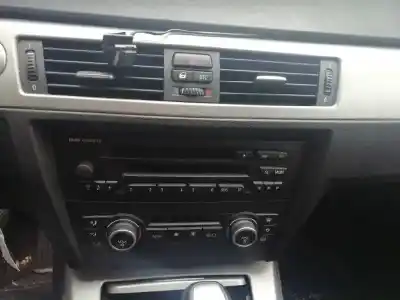 Sloopvoertuig bmw serie 3 touring (e91) 320d van het jaar 2006 aangedreven 204d4