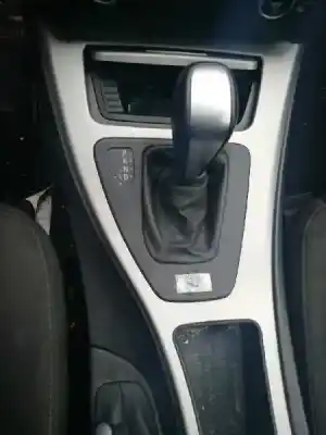 Sloopvoertuig bmw serie 3 touring (e91) 320d van het jaar 2006 aangedreven 204d4