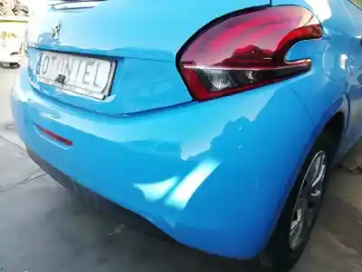 Veicolo di demolizione peugeot 208 active dell'anno 2017 alimentato bh02