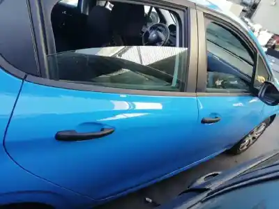 Veicolo di demolizione peugeot 208 active dell'anno 2017 alimentato bh02