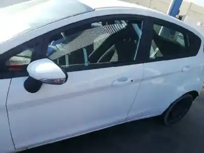 Здавання транспортного засобу ford fiesta (ccn) * року 2013 потужний sfja