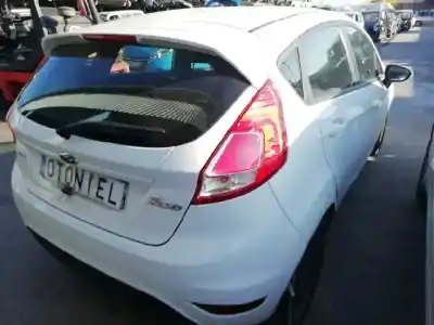 Здавання транспортного засобу ford fiesta (ccn) * року 2013 потужний sfja