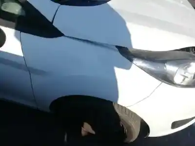 Здавання транспортного засобу ford fiesta (ccn) * року 2013 потужний sfja