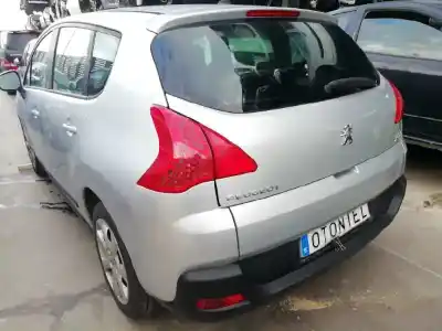 Veículo de Sucata peugeot 3008 confort do ano 2010 alimentado 9hz