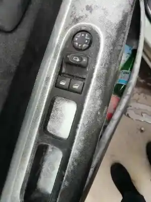 Veículo de Sucata peugeot 3008 confort do ano 2010 alimentado 9hz