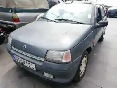 Здавання транспортного засобу renault clio i fase i+ii (b/c57) 1.8 baccara року 1993 потужний 