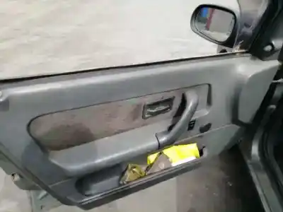 Здавання транспортного засобу renault clio i fase i+ii (b/c57) 1.8 baccara року 1993 потужний 