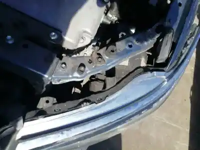 Veículo de Sucata toyota auris hybrid active do ano 2016 alimentado 2zr