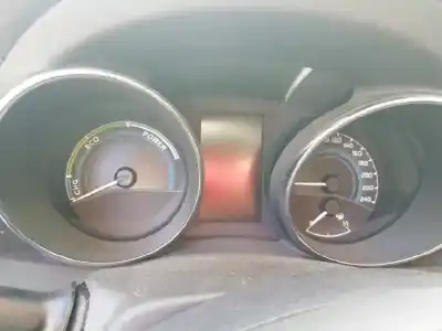 Veículo de Sucata toyota auris hybrid active do ano 2016 alimentado 2zr