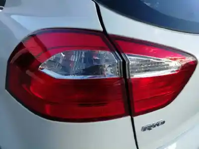 Sloopvoertuig kia rio basic van het jaar 2015 aangedreven d3fa