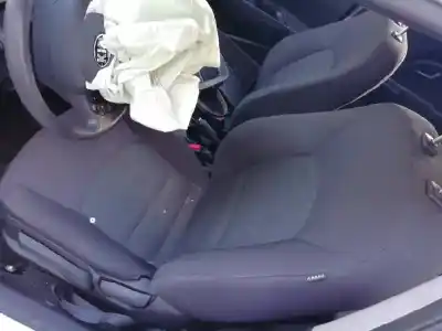 Sloopvoertuig kia rio basic van het jaar 2015 aangedreven d3fa