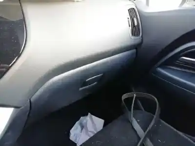 Sloopvoertuig kia rio basic van het jaar 2015 aangedreven d3fa