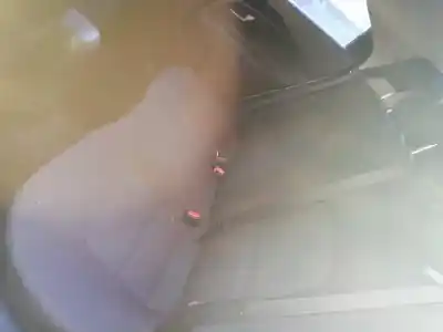 Sloopvoertuig kia rio basic van het jaar 2015 aangedreven d3fa