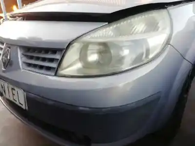 Veicolo di demolizione renault scenic ii confort dynamique dell'anno 2004 alimentato f9q d8