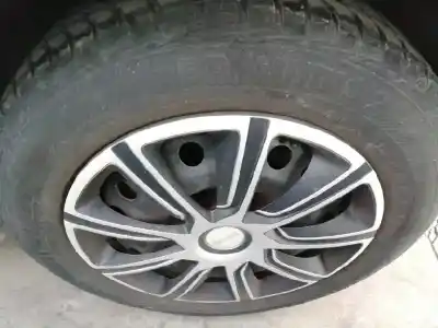 Veicolo di demolizione renault scenic ii confort dynamique dell'anno 2004 alimentato f9q d8