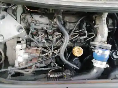 Veicolo di demolizione renault scenic ii confort dynamique dell'anno 2004 alimentato f9q d8