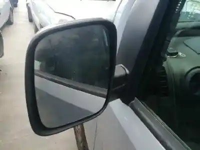 Sloopvoertuig peugeot bipper básico van het jaar 2013 aangedreven fhz