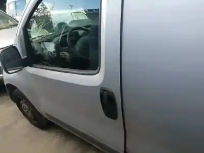 Sloopvoertuig peugeot bipper básico van het jaar 2013 aangedreven fhz