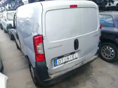 Sloopvoertuig peugeot bipper básico van het jaar 2013 aangedreven fhz