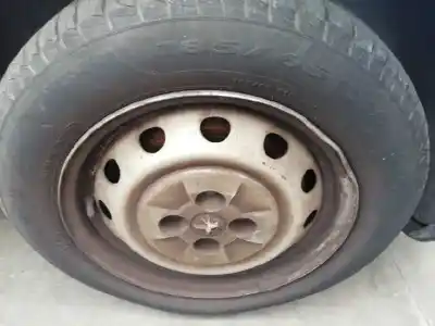 Sloopvoertuig peugeot bipper básico van het jaar 2013 aangedreven fhz