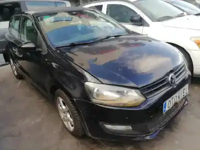 Veículo de Sucata VOLKSWAGEN POLO (6R1) Advance do ano 2010 alimentado CGG