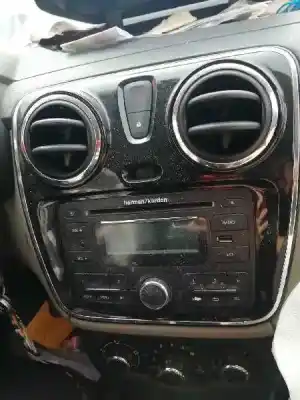 Veículo de Sucata dacia lodgy (js_) 1.6 sce 100 do ano 2015 alimentado h4m d7