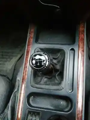 Vehicul casat kia sorento i (jc) 2.5 crdi al anului 2002 alimentat d4cb