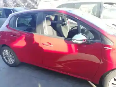 Veículo de Sucata peugeot 208 i (ca_, cc_) 1.6 bluehdi 100 do ano 2017 alimentado bh02