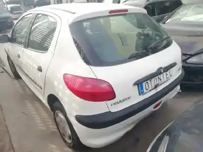 Vehículo de desguace peugeot 206 berlina xr del año 1999 con motor kfx