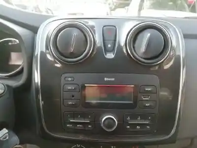 Veicolo di demolizione dacia sandero 0.9 tce cat dell'anno 2018 alimentato h4b b4