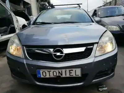 Veículo de Sucata OPEL VECTRA C BERLINA 1.9 CDTI do ano 2005 alimentado Z19DT