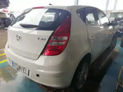 Sloopvoertuig hyundai i30 premium van het jaar 2008 aangedreven d4ea