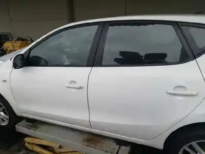 Sloopvoertuig hyundai i30 premium van het jaar 2008 aangedreven d4ea